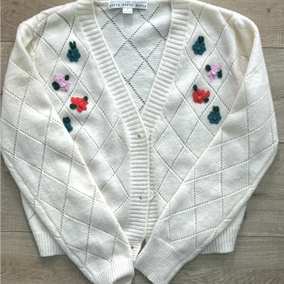 Ivory Diamond-Knit Cardigan with Floral Embroidery Cottagecore Cardigan - Picture 2 of 9